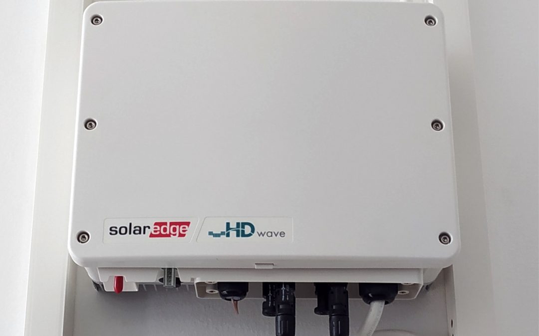Elektromos autó töltés otthon napelemmel – környezettudatosság hosszú távon is