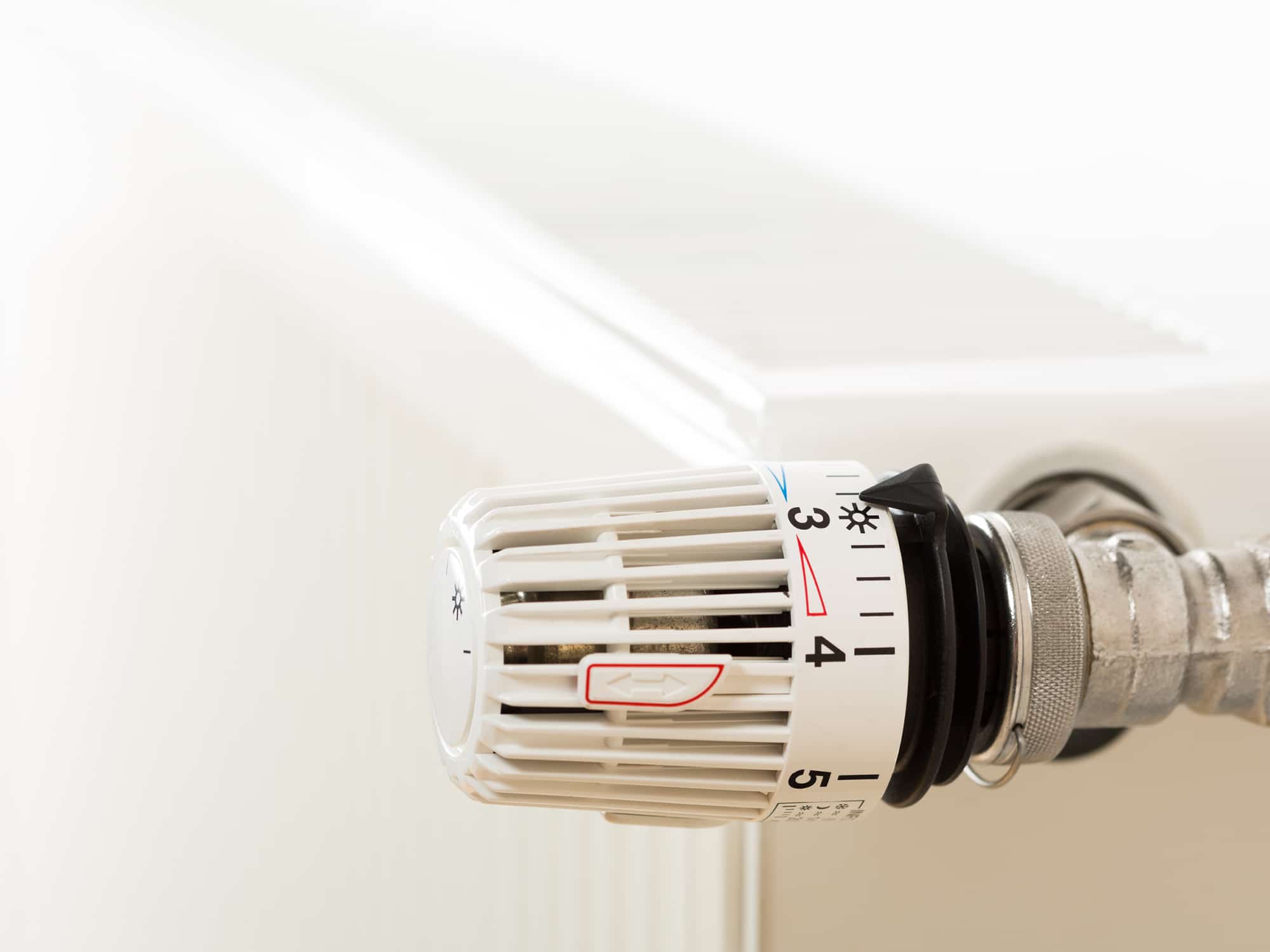 radiátoros fűtés napelemmel